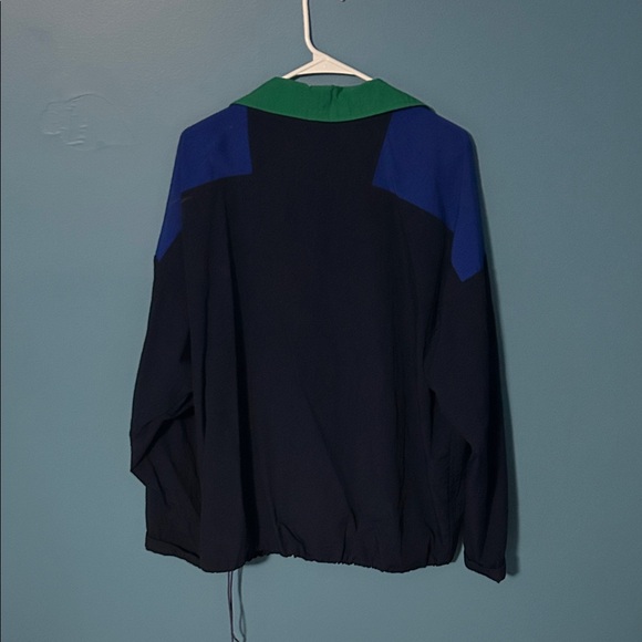 90s Columbia Black and Blue Pullover with Green Accents - Picture 3 of 5